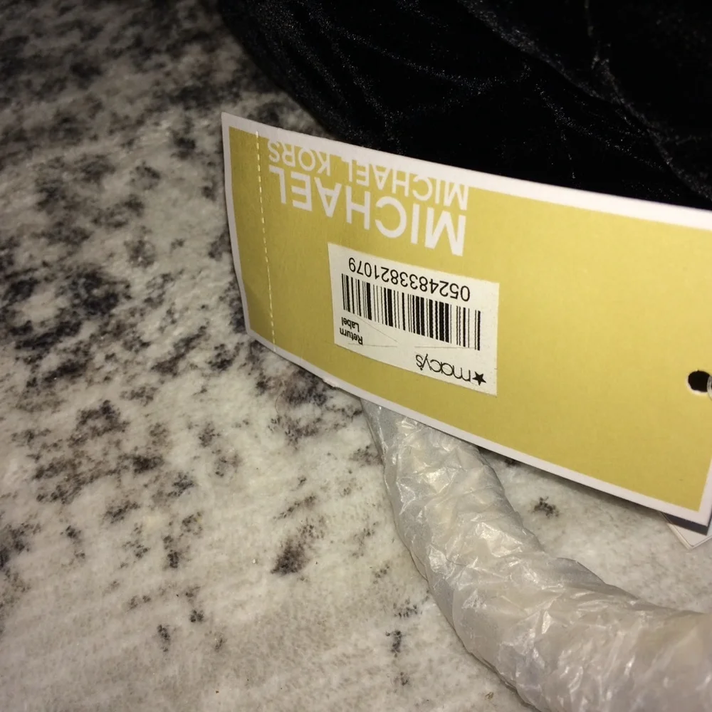 Michael Kors Sloan Large Black Velvet Chain Shoulder Bag - Picture 3 of 10